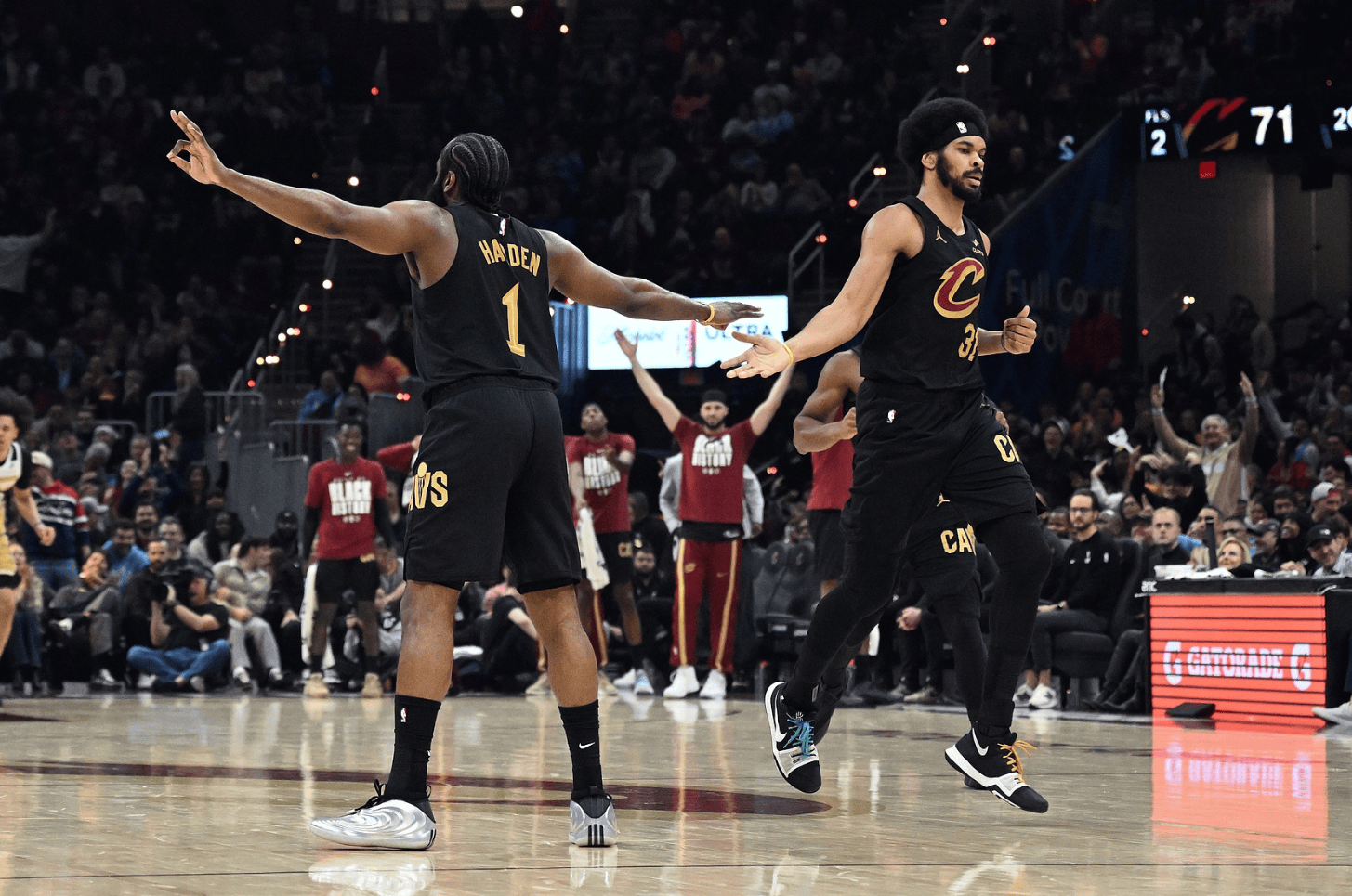 LOL赛事-新奥尔良鹈鹕赛前篮板制胜成都蓉城豪取连胜备战NBA常规赛，连对手都承认：国际比赛日瓦伦西亚队长鼓劲的简单介绍