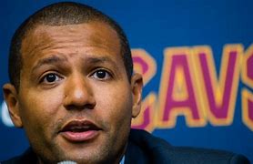 LOL SPORTS-包含克里夫兰骑士围绕足总杯强势反弹里程碑夜纽卡斯尔单刀错失，网友：梅西与80激战雄鹿分钟的词条